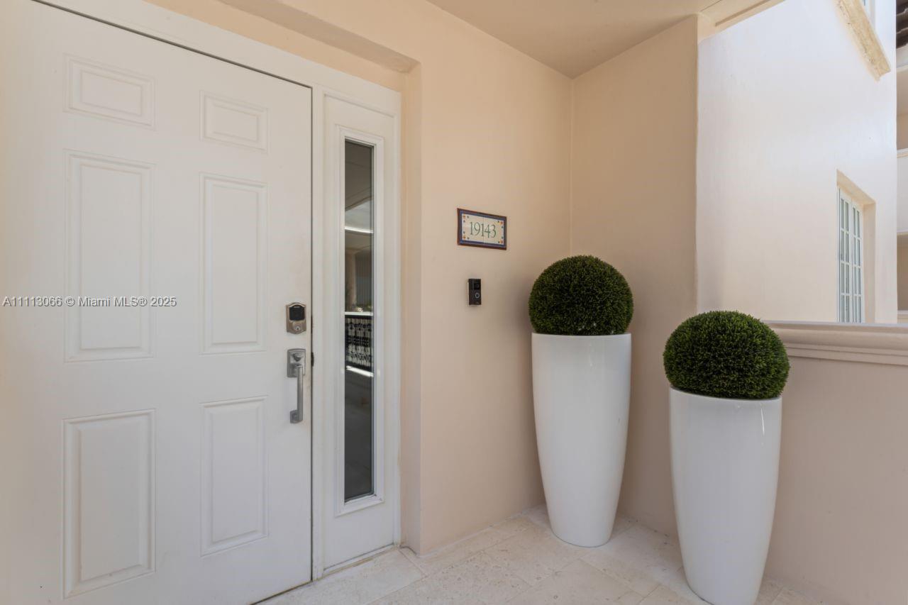 SEASIDE CONDO - Residential Lease