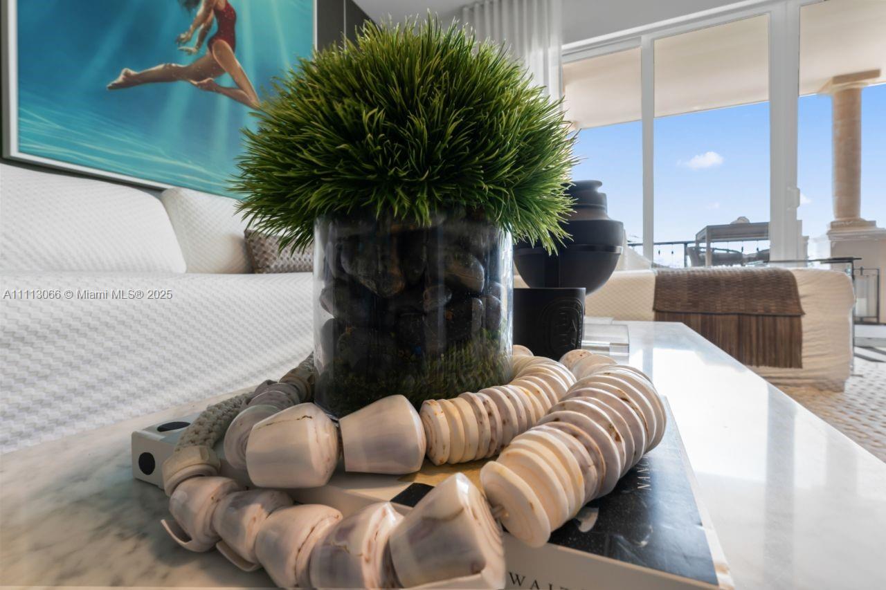 SEASIDE CONDO - Residential Lease