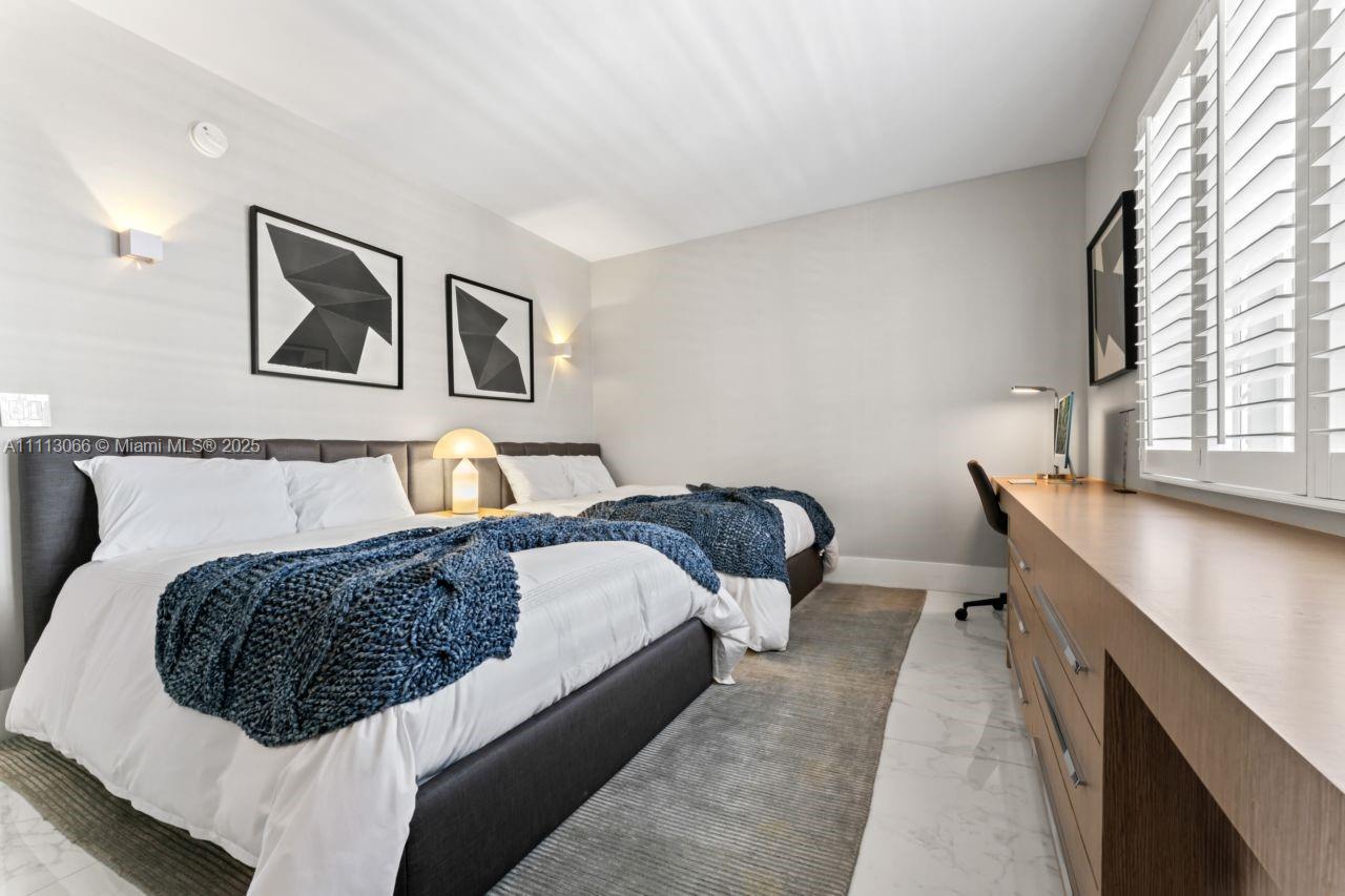 SEASIDE CONDO - Residential Lease