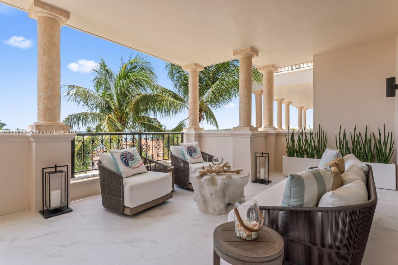 SEASIDE CONDO - Residential Lease