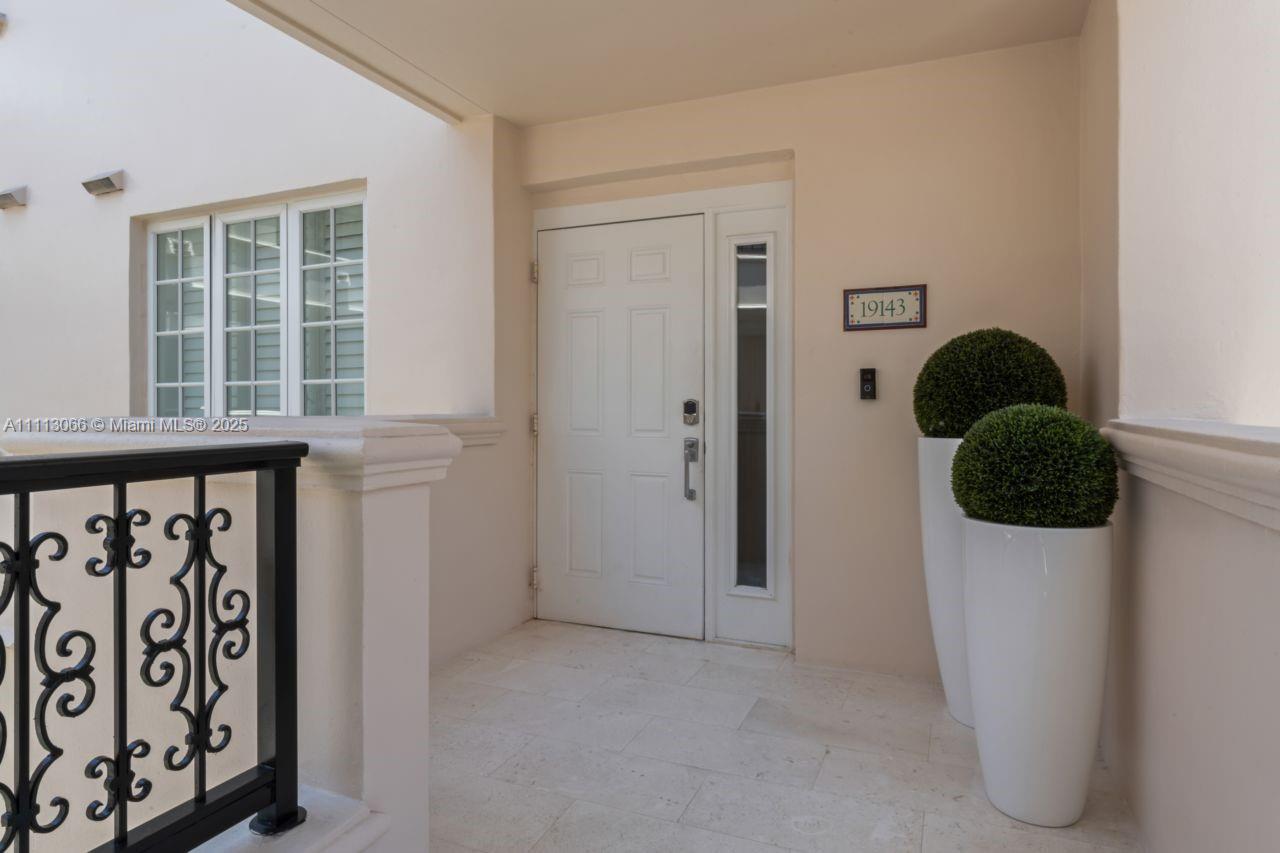 SEASIDE CONDO - Residential Lease