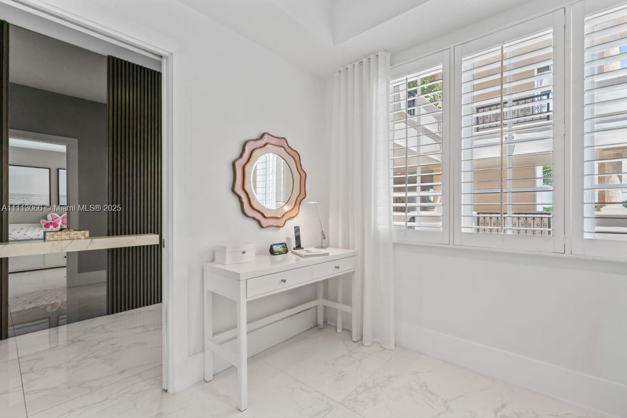 SEASIDE CONDO - Residential Lease