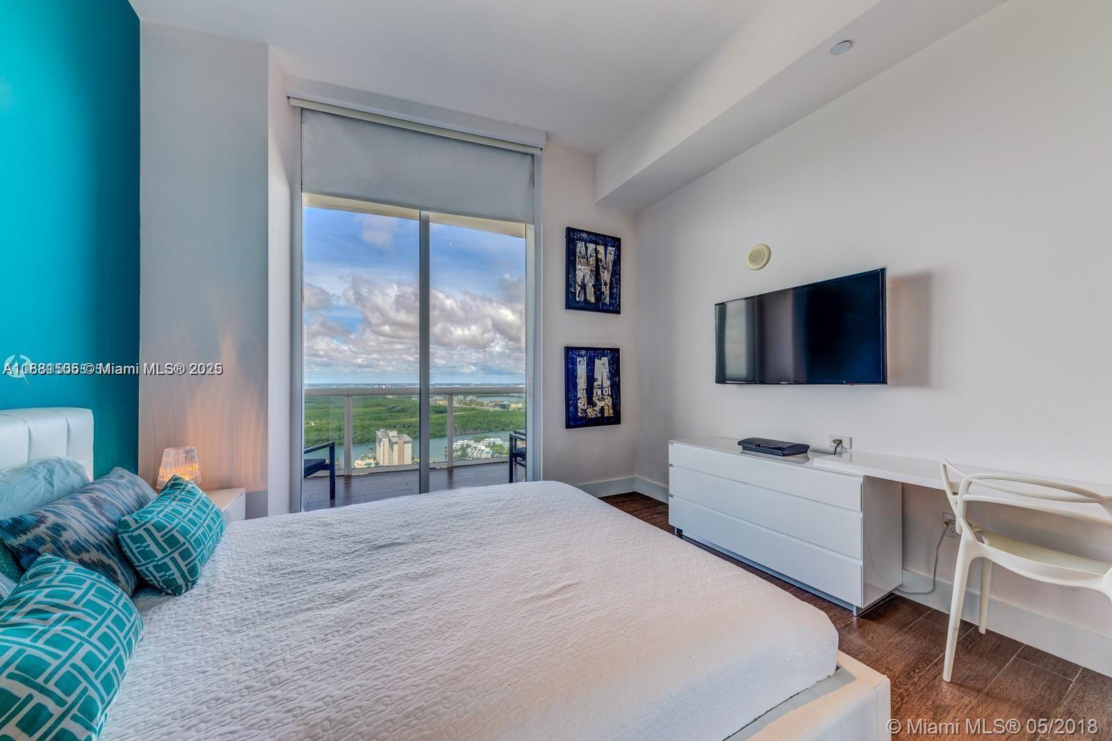 TDR TOWER III CONDO - Residential