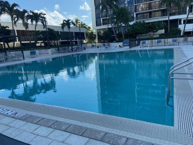 BRICKELL PLACE PHASE II C - Residential Lease