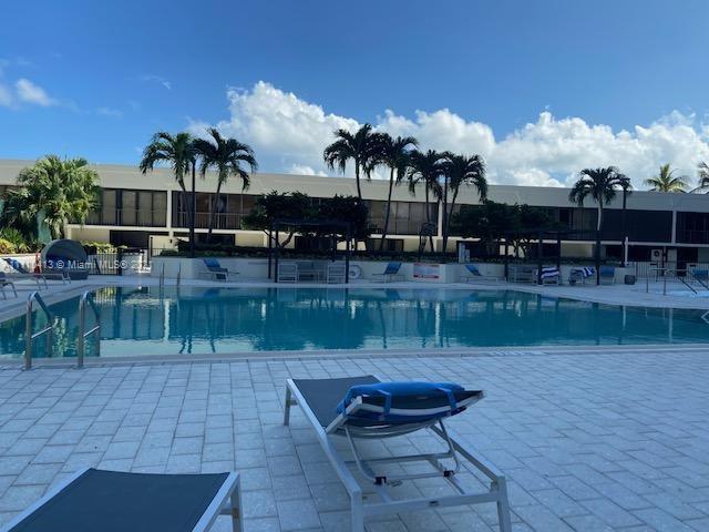 BRICKELL PLACE PHASE II C - Residential Lease