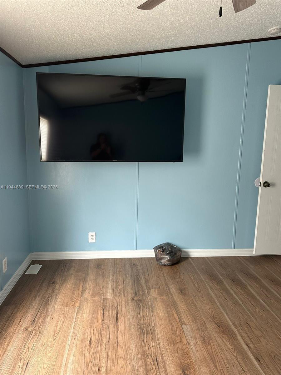 HOOKERS POINT LOTS (10340 - Residential