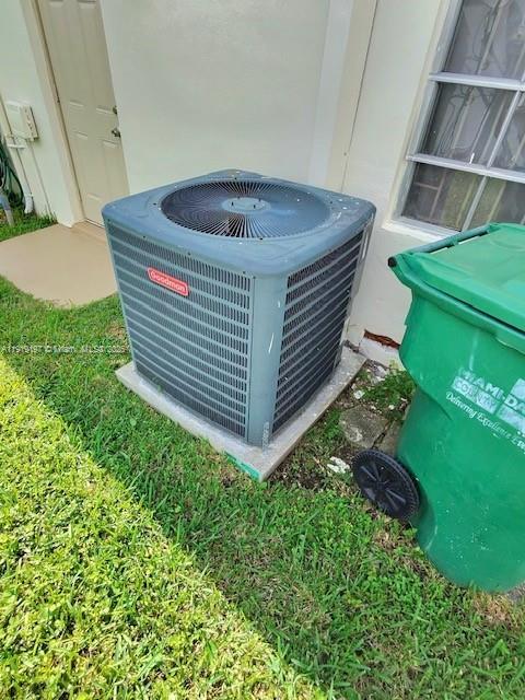 7TH ADDN TO RICHMOND HEIG - Residential