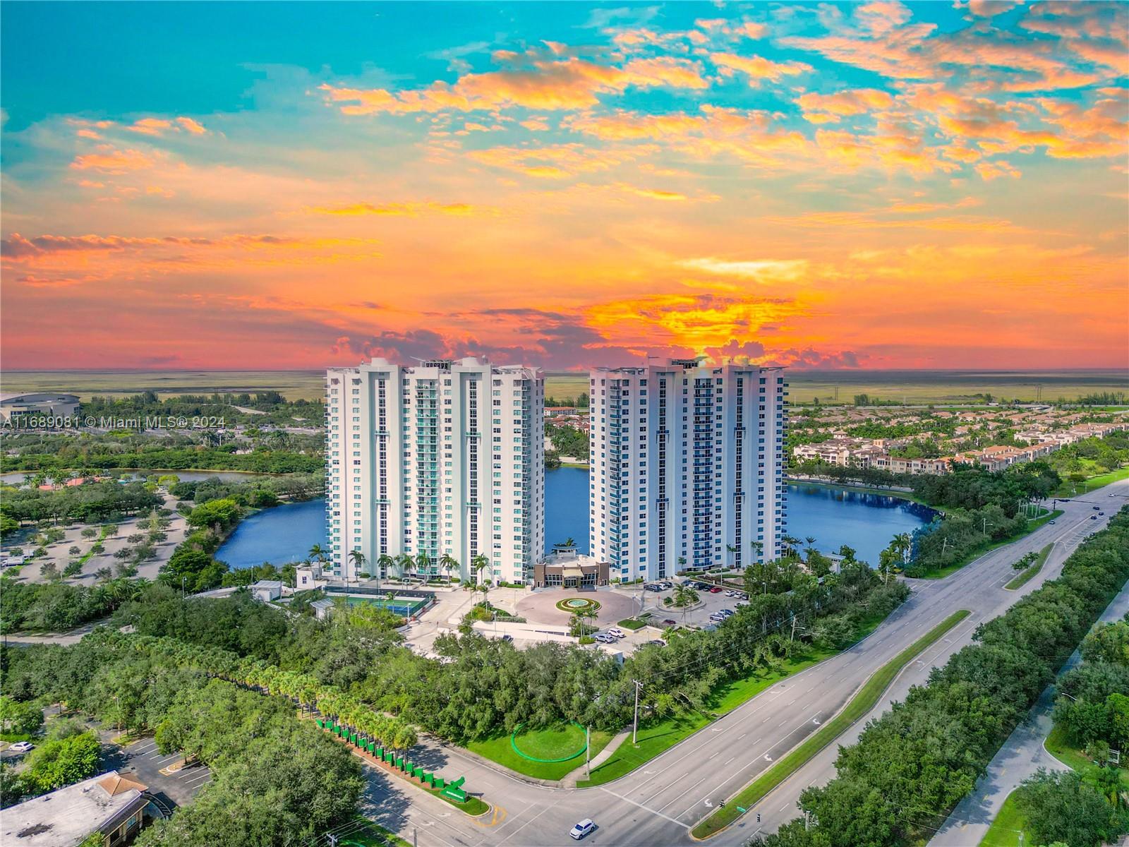 Property for Sale at 2641 N Flamingo Rd 1005N, Sunrise, Miami-Dade County, Florida - Bedrooms: 3 
Bathrooms: 2  - $389,900