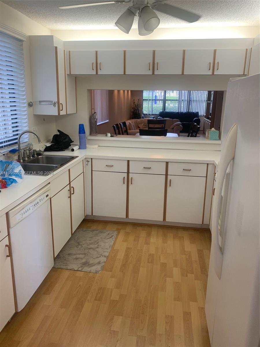 CLAIRMONT CONDOMINIUM H - Residential