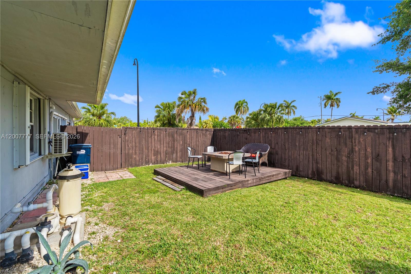SOUTH CORAL HOMES SEC 2 - Residential
