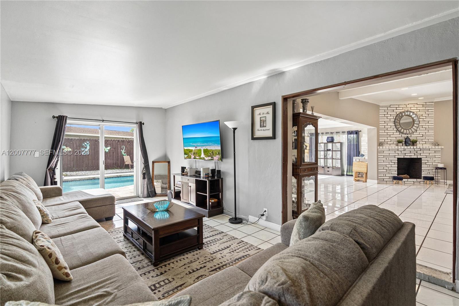SOUTH CORAL HOMES SEC 2 - Residential