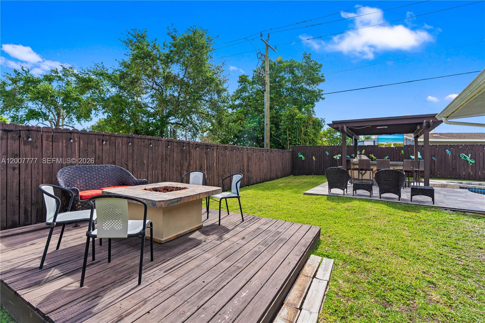 SOUTH CORAL HOMES SEC 2 - Residential