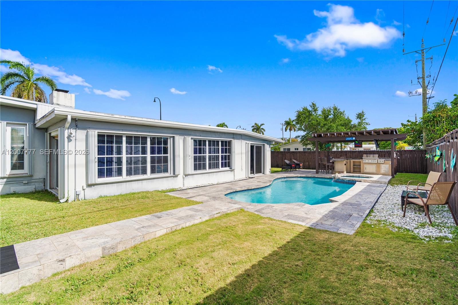 SOUTH CORAL HOMES SEC 2 - Residential