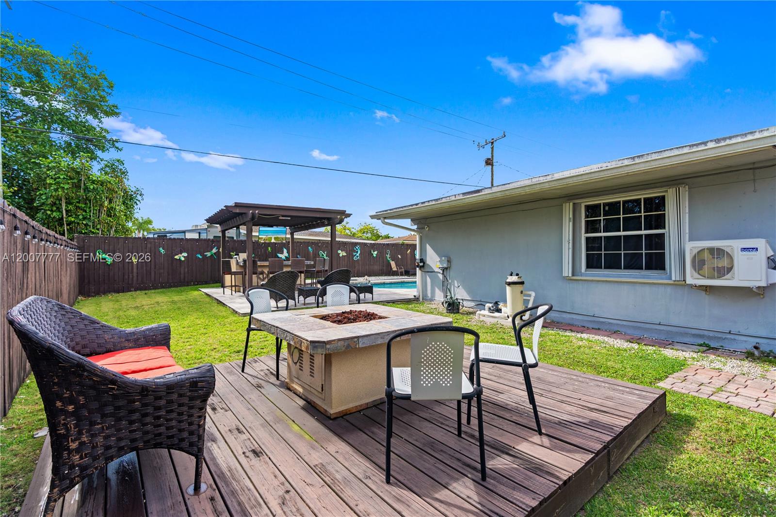 SOUTH CORAL HOMES SEC 2 - Residential