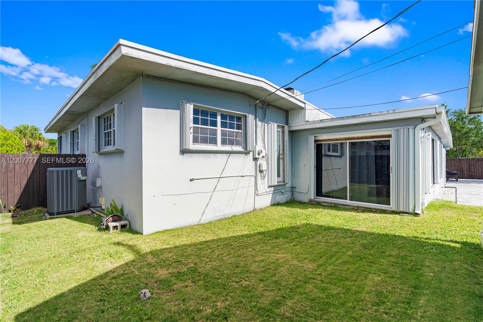 SOUTH CORAL HOMES SEC 2 - Residential