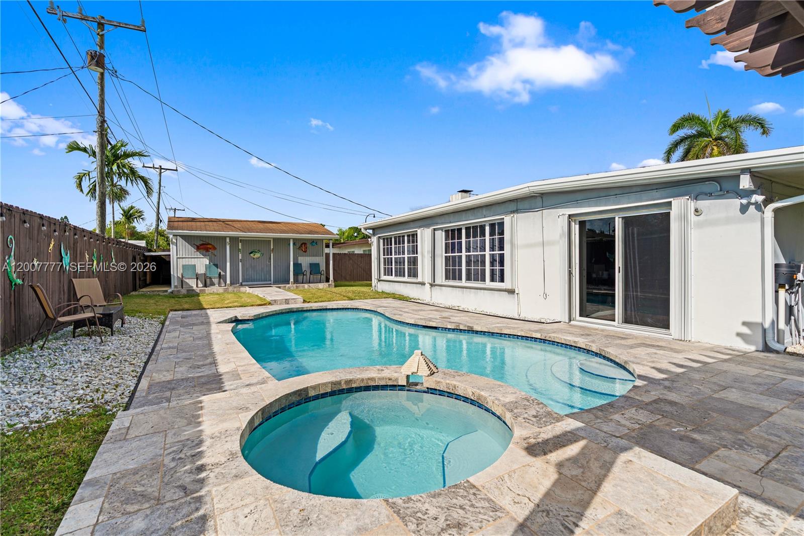 SOUTH CORAL HOMES SEC 2 - Residential