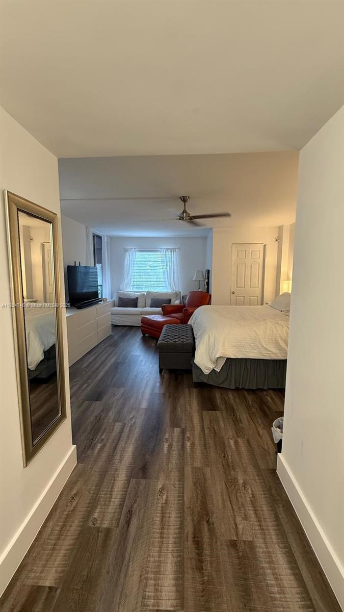 18TH HOLE AT INVERRARY CO - Residential