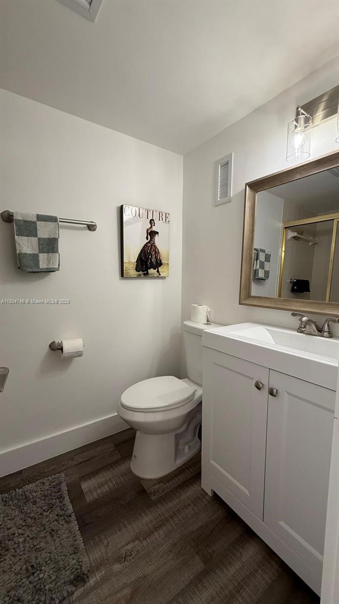 18TH HOLE AT INVERRARY CO - Residential