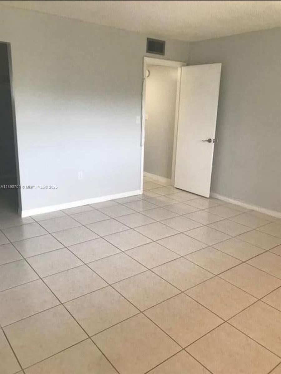 PARK EAST CONDO - Residential Lease