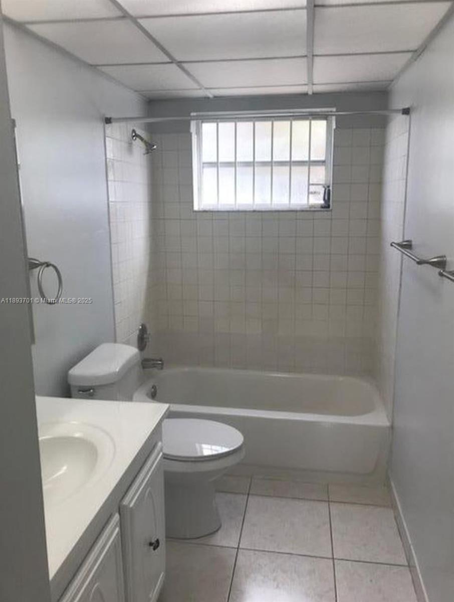 PARK EAST CONDO - Residential Lease