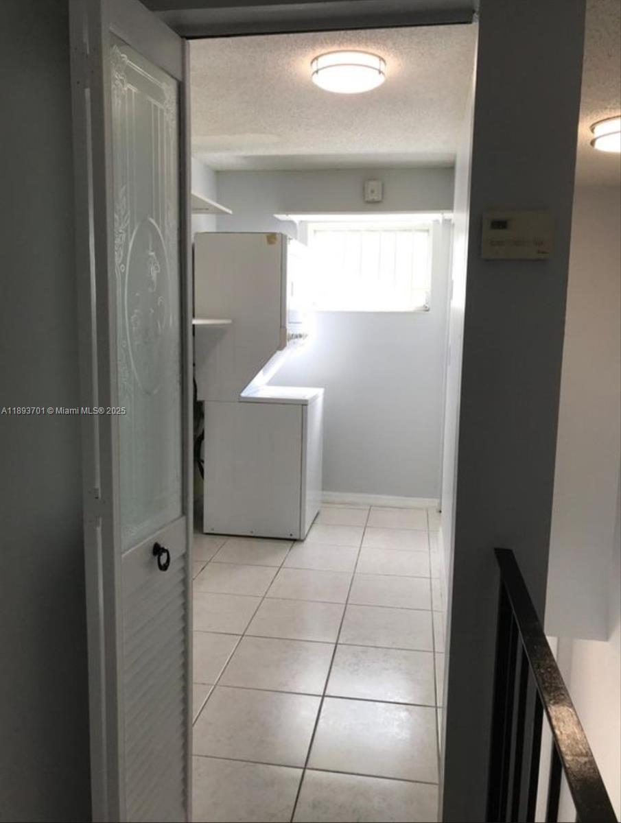 PARK EAST CONDO - Residential Lease
