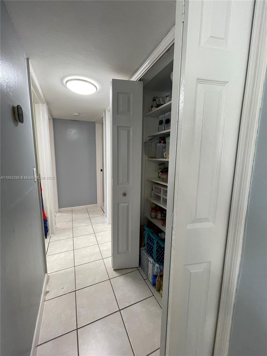 SE 8th Street Condominium - Residential