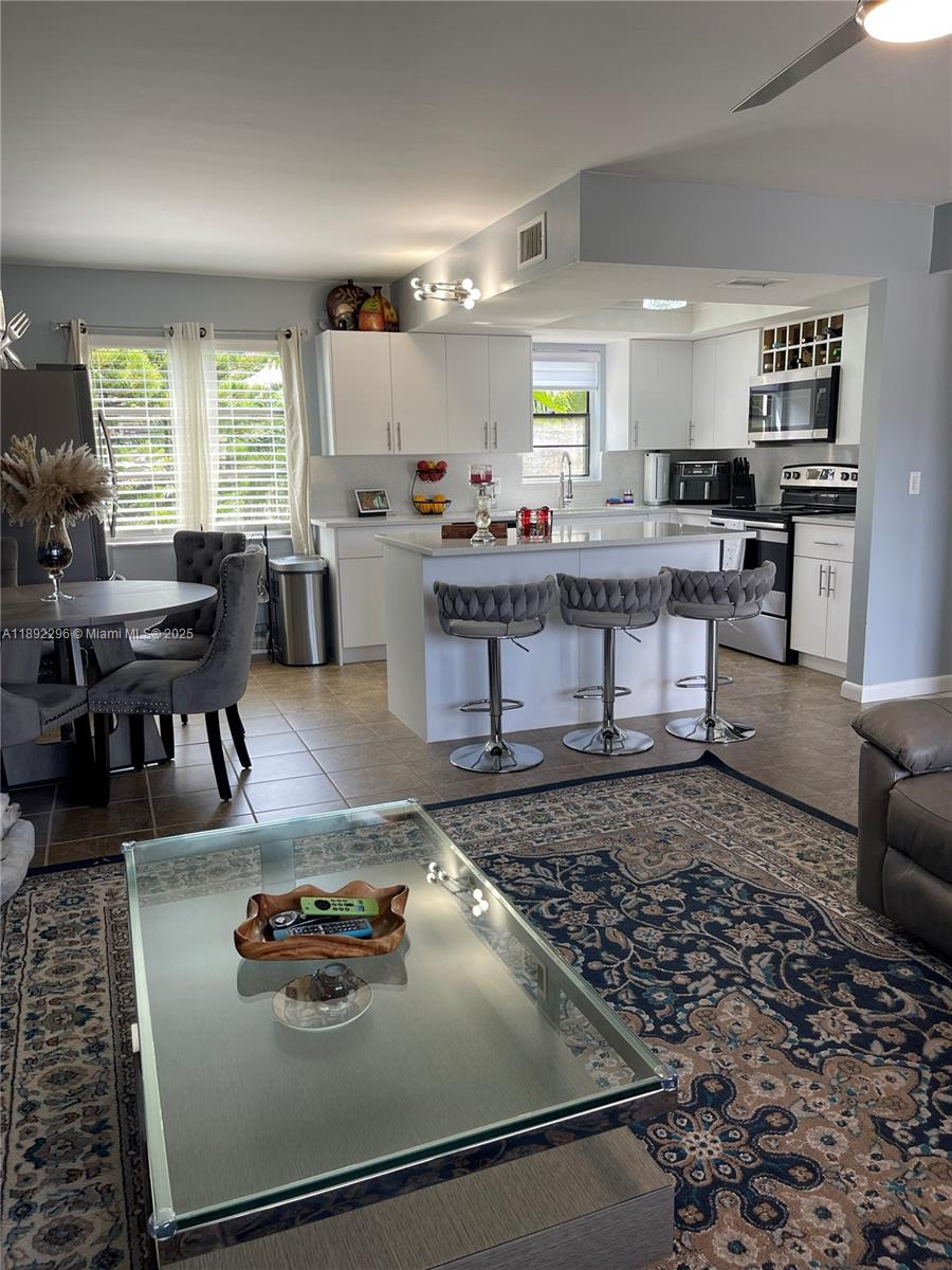 SE 8th Street Condominium - Residential