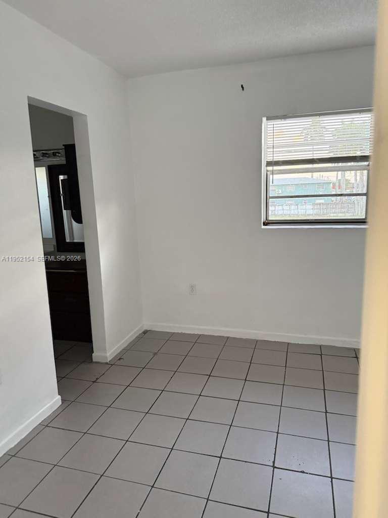 4495 NW 9th Street 105