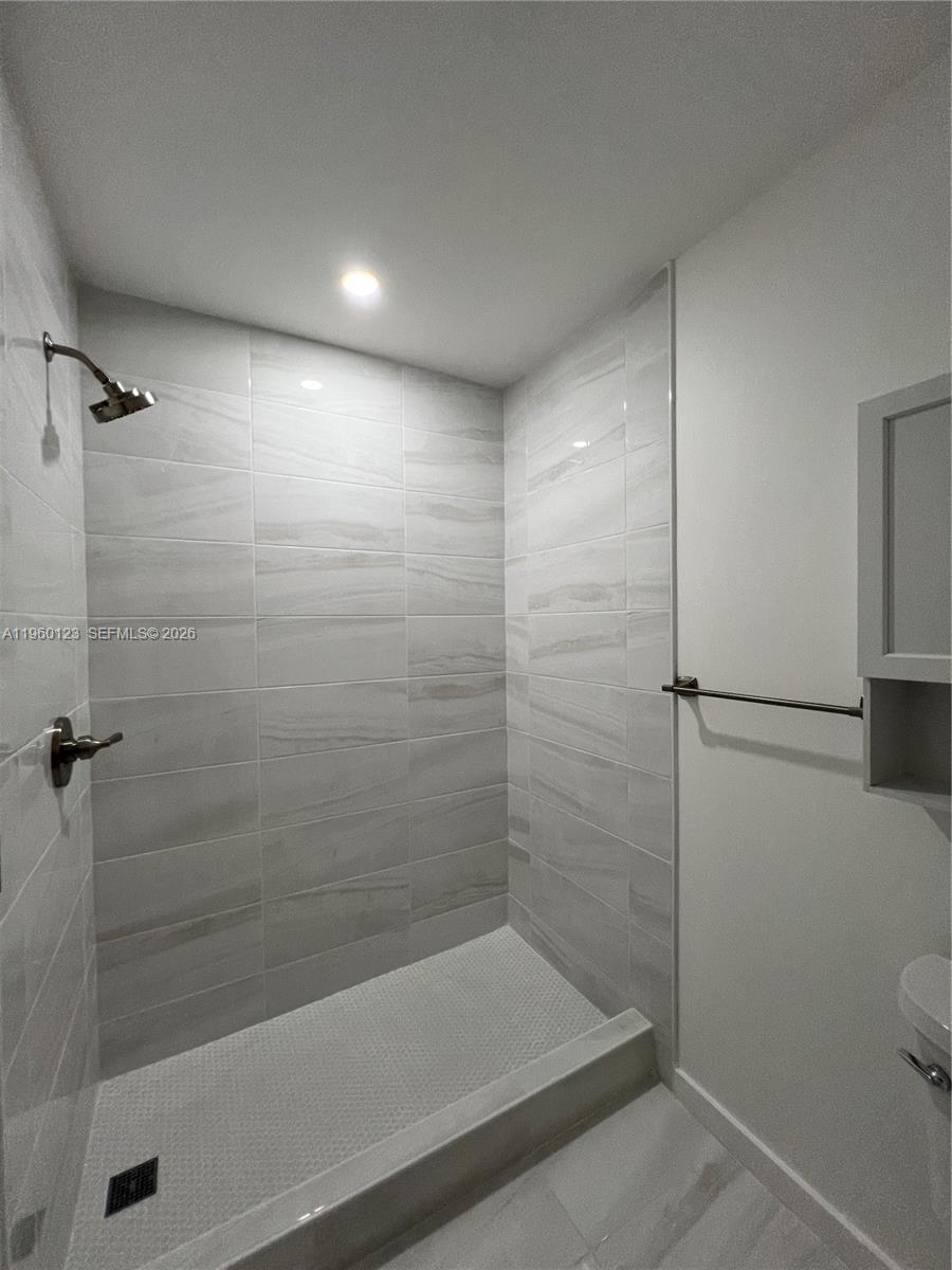 KINGS CREEK - Residential