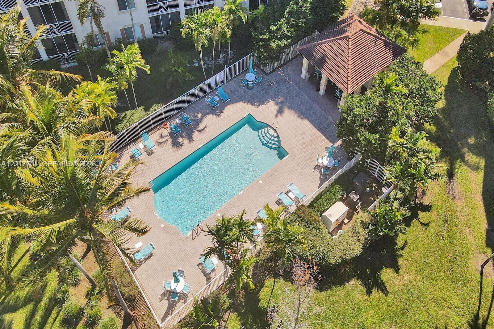 ROYAL POINT AT PALM AIRE - Residential