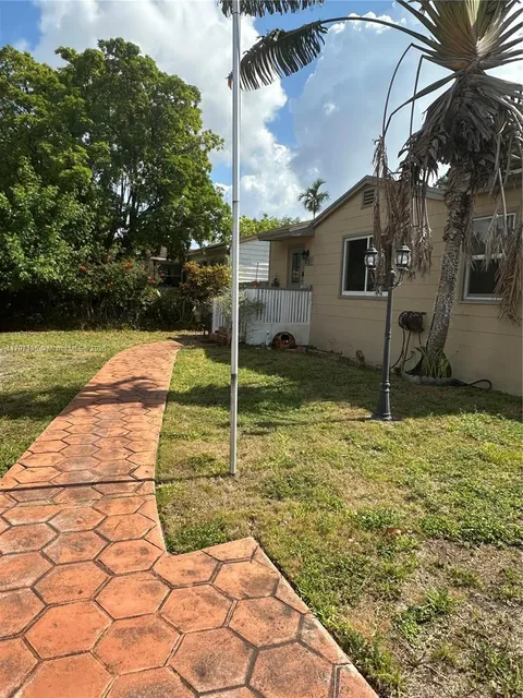 MLS: A11797136