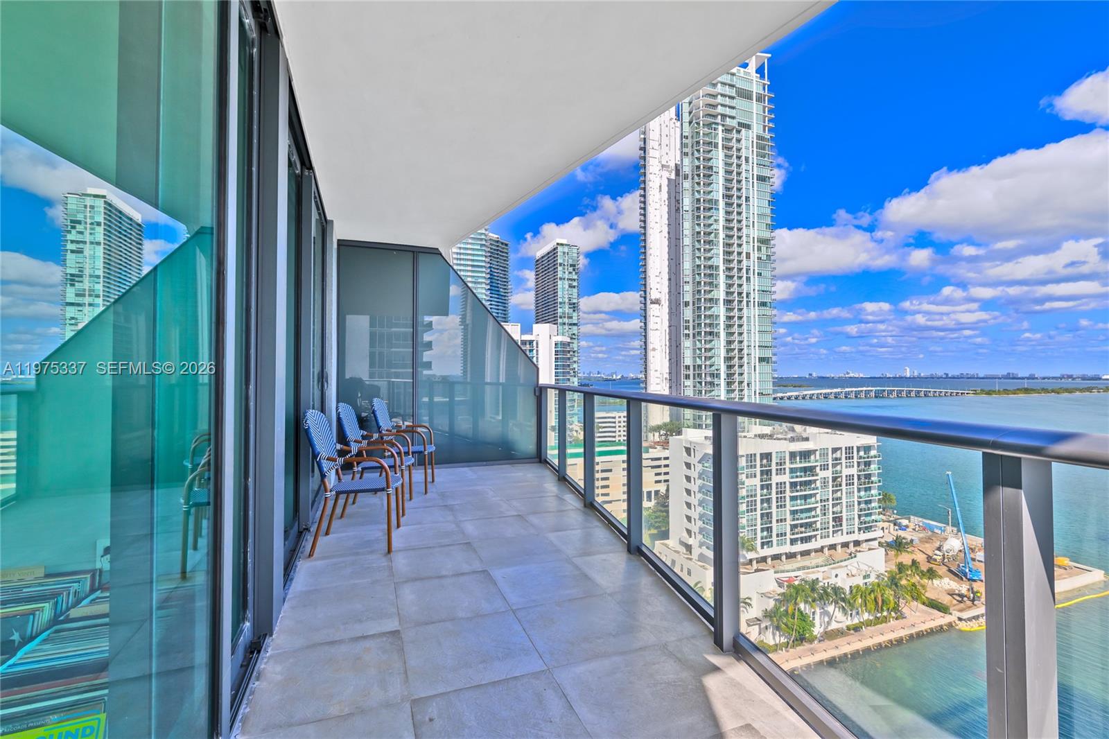 ICON BAY CONDO - Residential