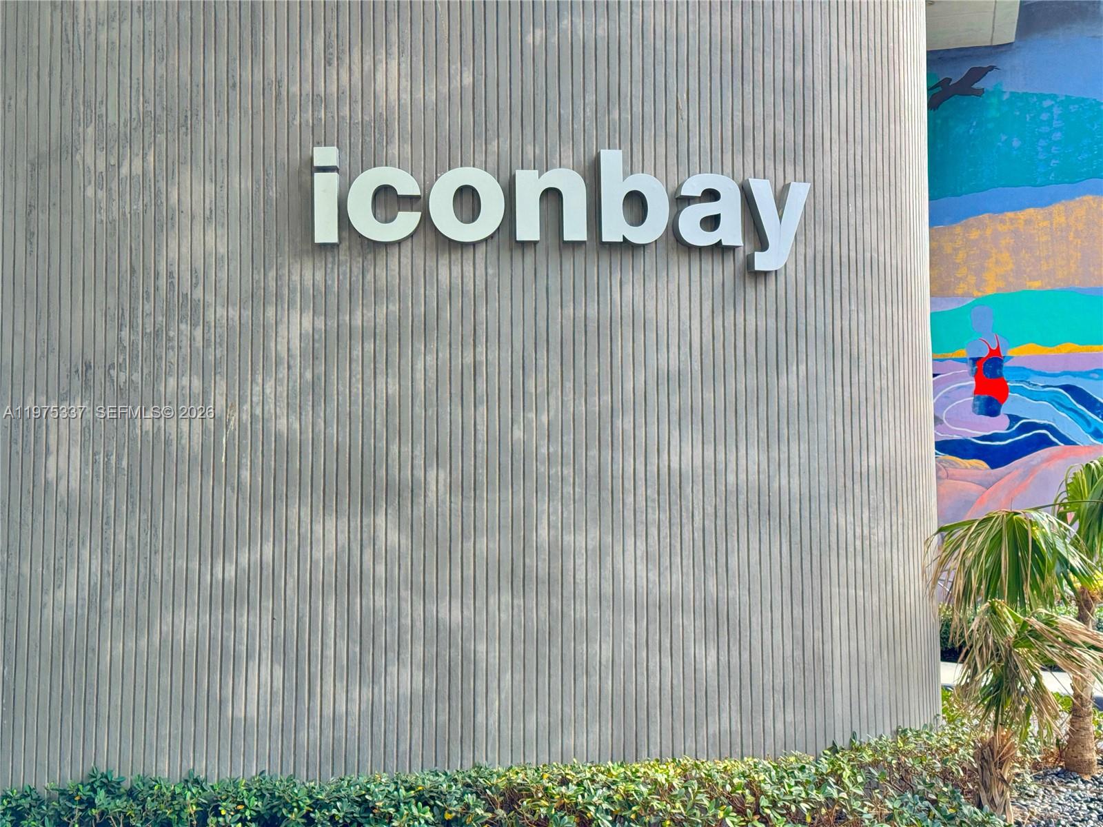 ICON BAY CONDO - Residential
