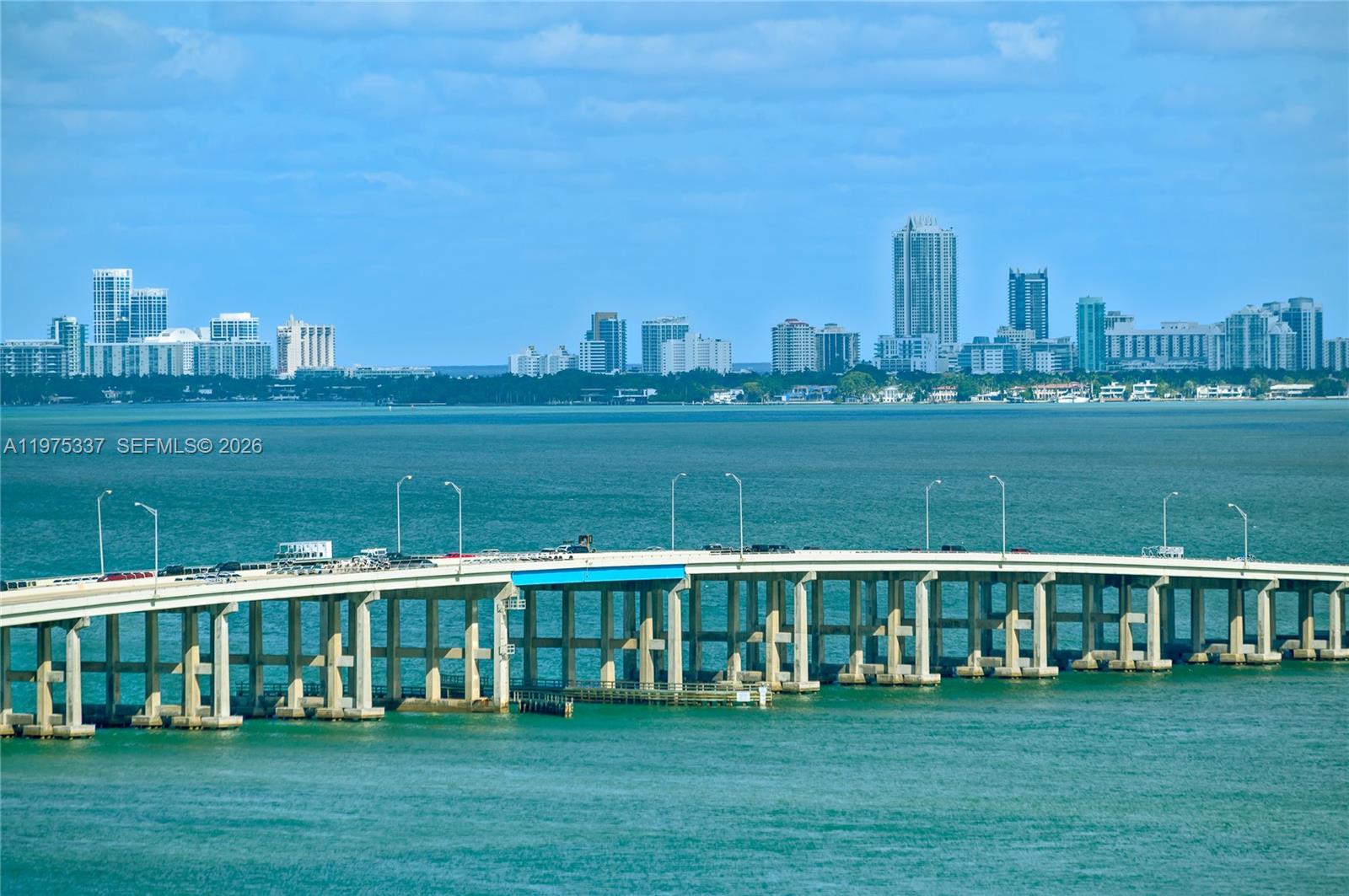 ICON BAY CONDO - Residential