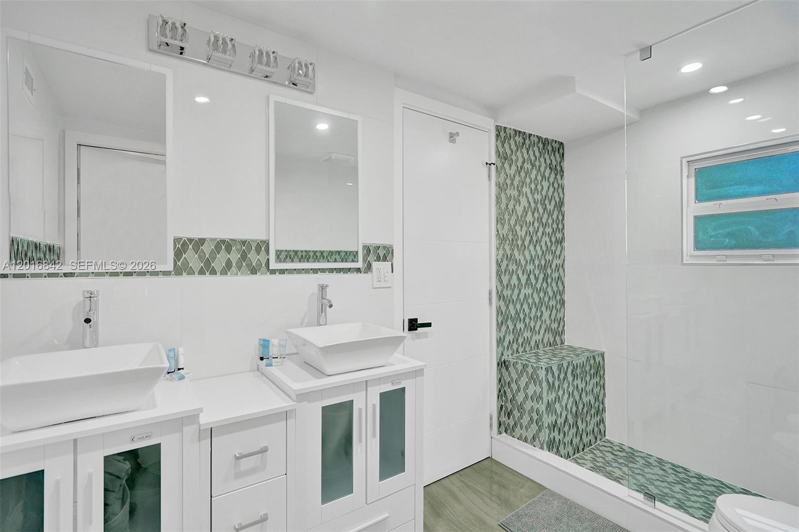 NORTH RIDGE - Residential