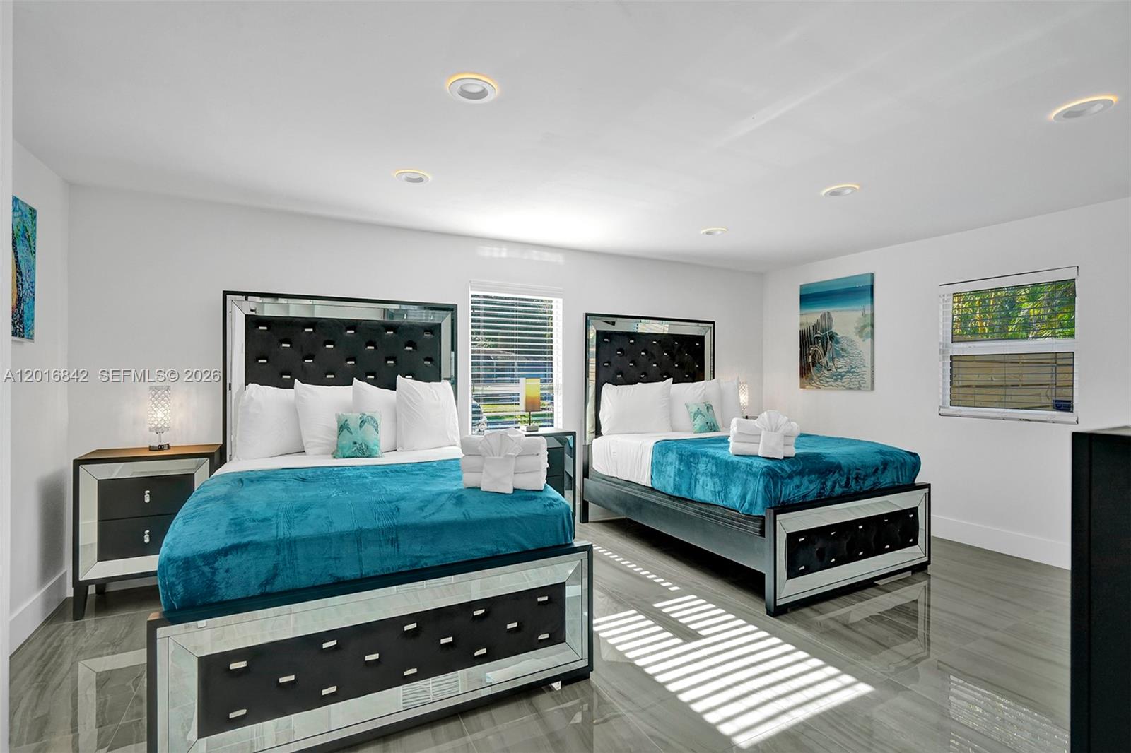 NORTH RIDGE - Residential