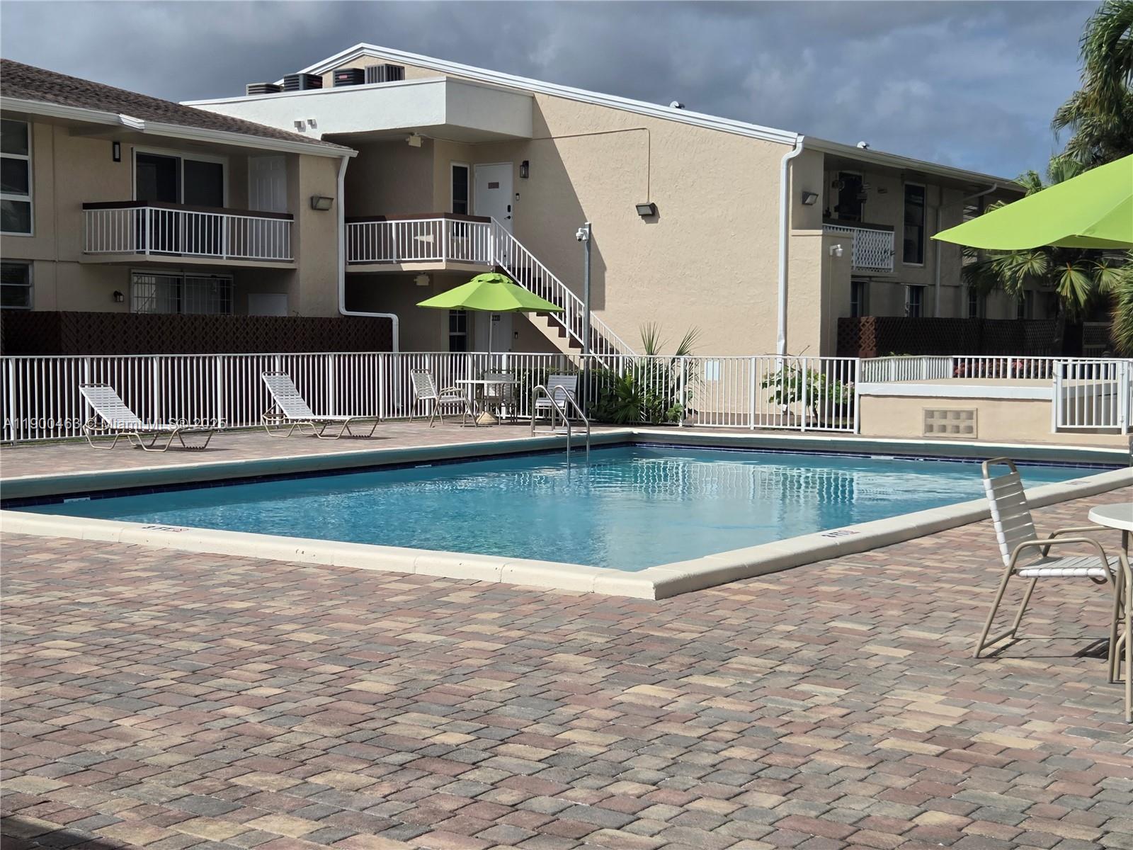 THE MEADOWS LAKE NORTH CO - Residential Lease