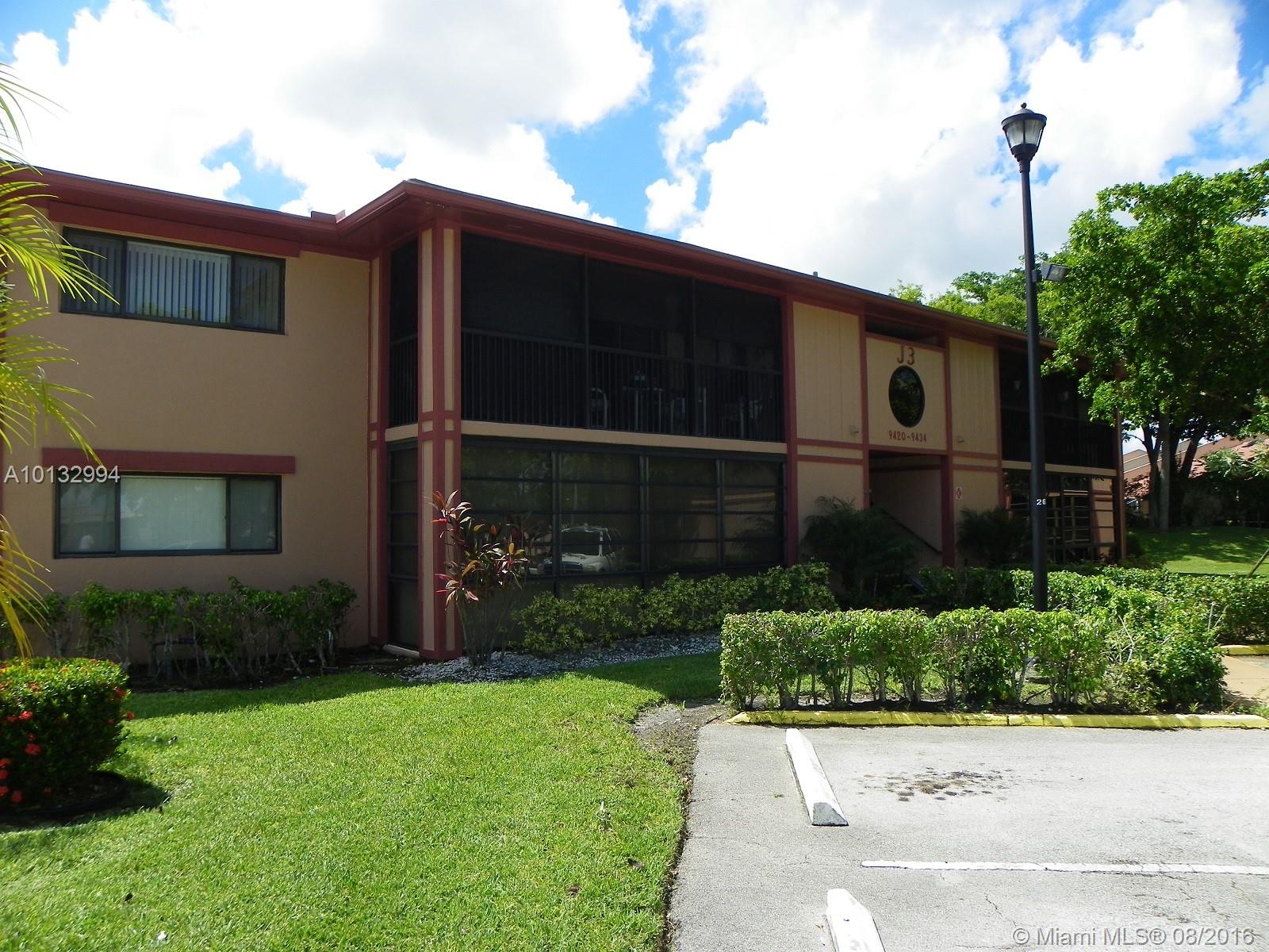 Celebrate Living in a 1st floor condo in Kings Point, a fun place to live with indoor-outdoor pools, spas, courts, health club, theater, library, lounging areas, community rooms, and courtesy buses available to the property owners in this monitored-gated community. This condo is perfect for either full or part time owner with modern tile flooring, sun room and washer-dryer. Furniture available. You’ll be rewarded with a lifetime of happiness. Call now or someone else will claim your reward. 55+ complex.