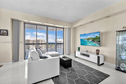Tiny photo for 19101 Mystic Pointe Dr #PH6, Aventura, FL 33180 (MLS # A12045796)