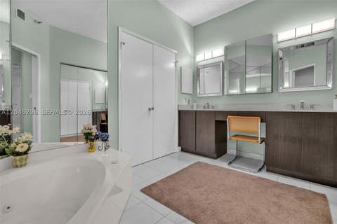 Tiny photo for 19101 Mystic Pointe Dr #PH6, Aventura, FL 33180 (MLS # A12045796)