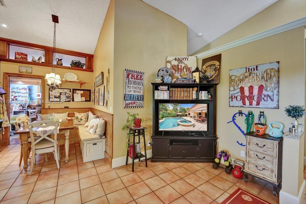 FOREST RIDGE SINGLE FAMIL - Residential