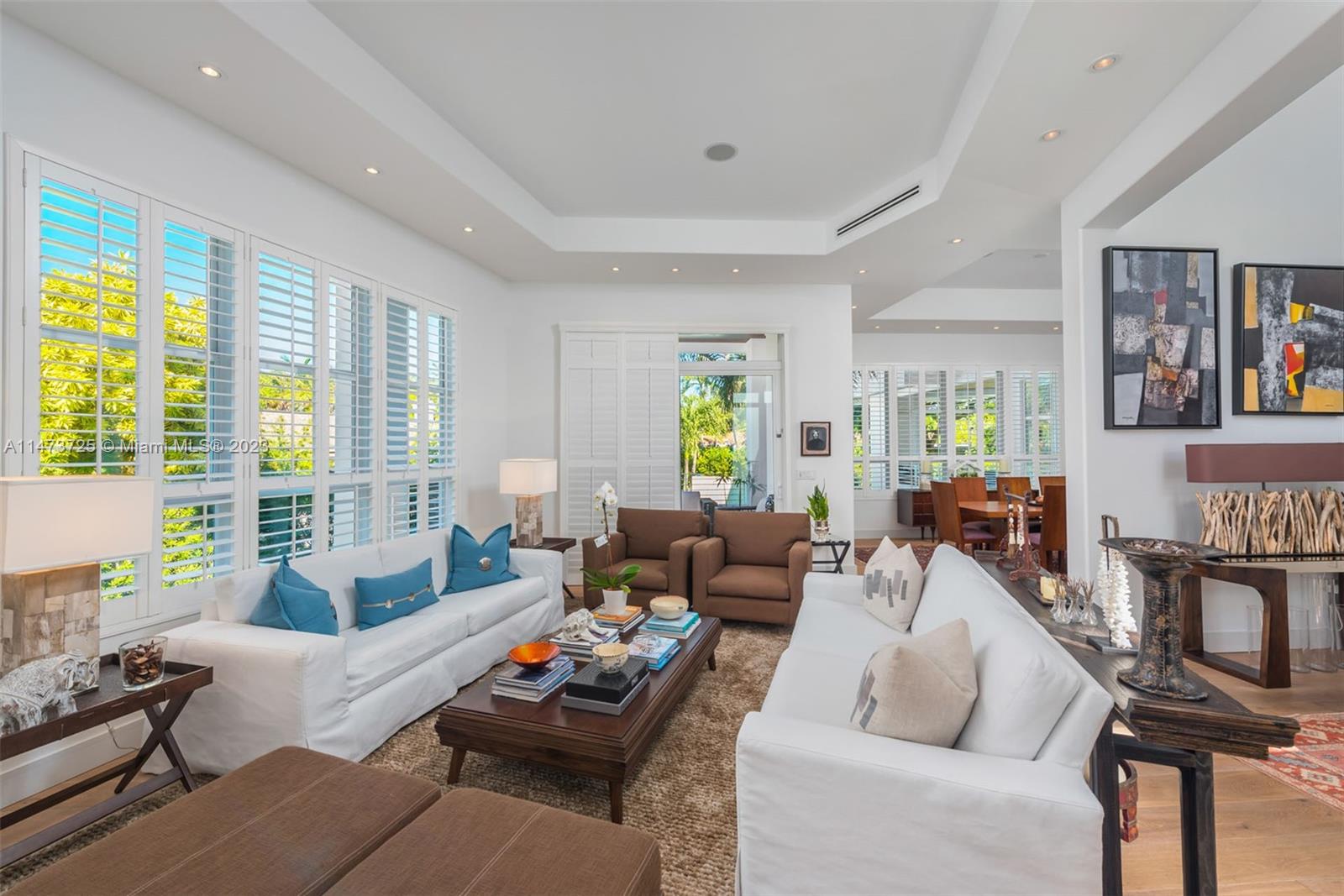 TROPICAL ISLE HOMES SUB 4 - Residential