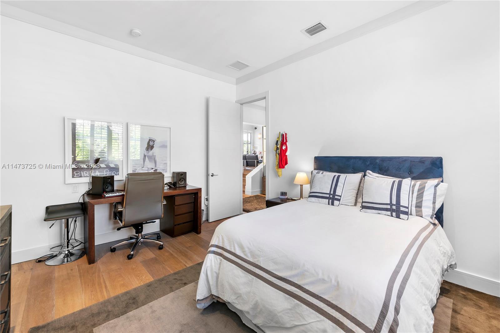 TROPICAL ISLE HOMES SUB 4 - Residential