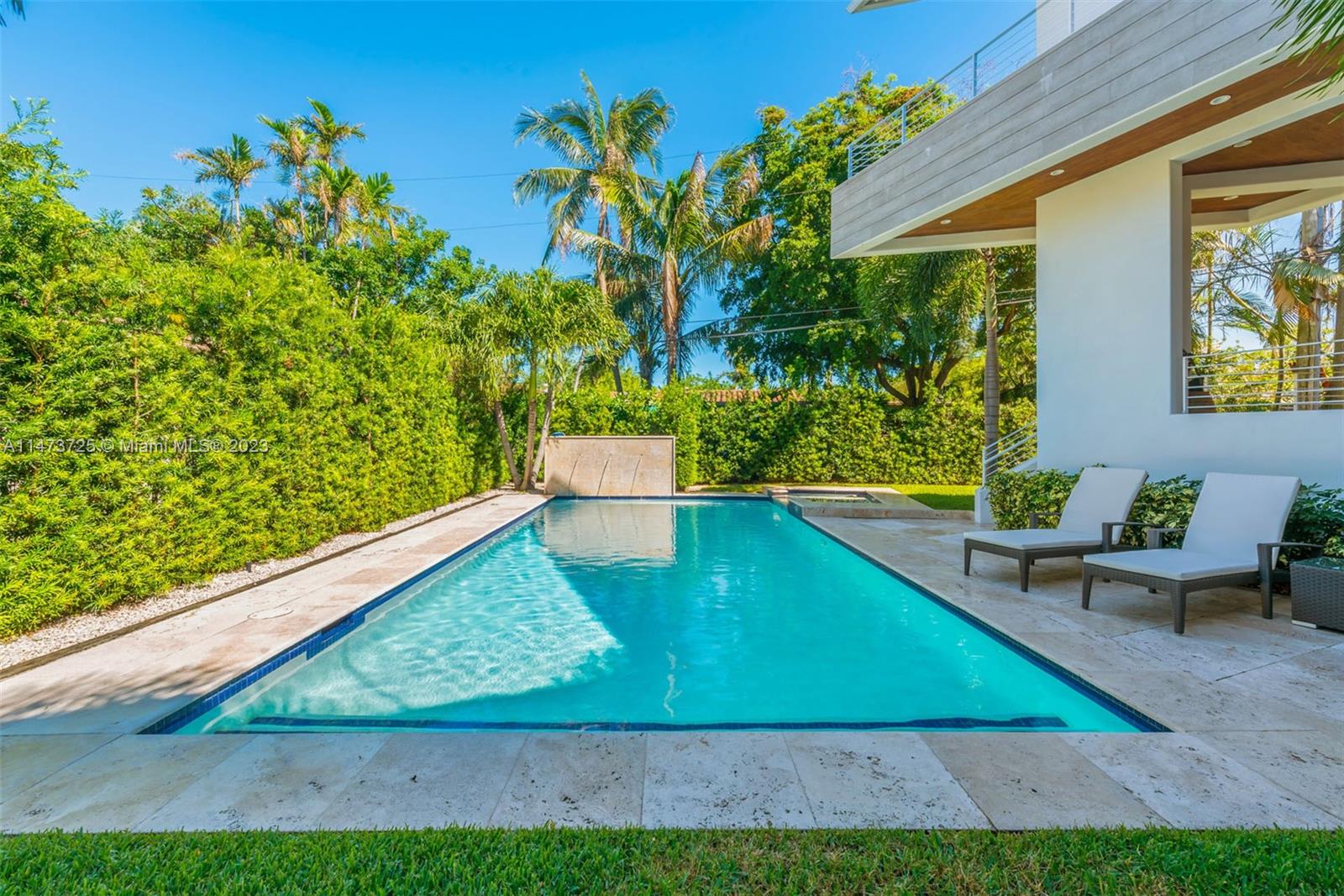 TROPICAL ISLE HOMES SUB 4 - Residential