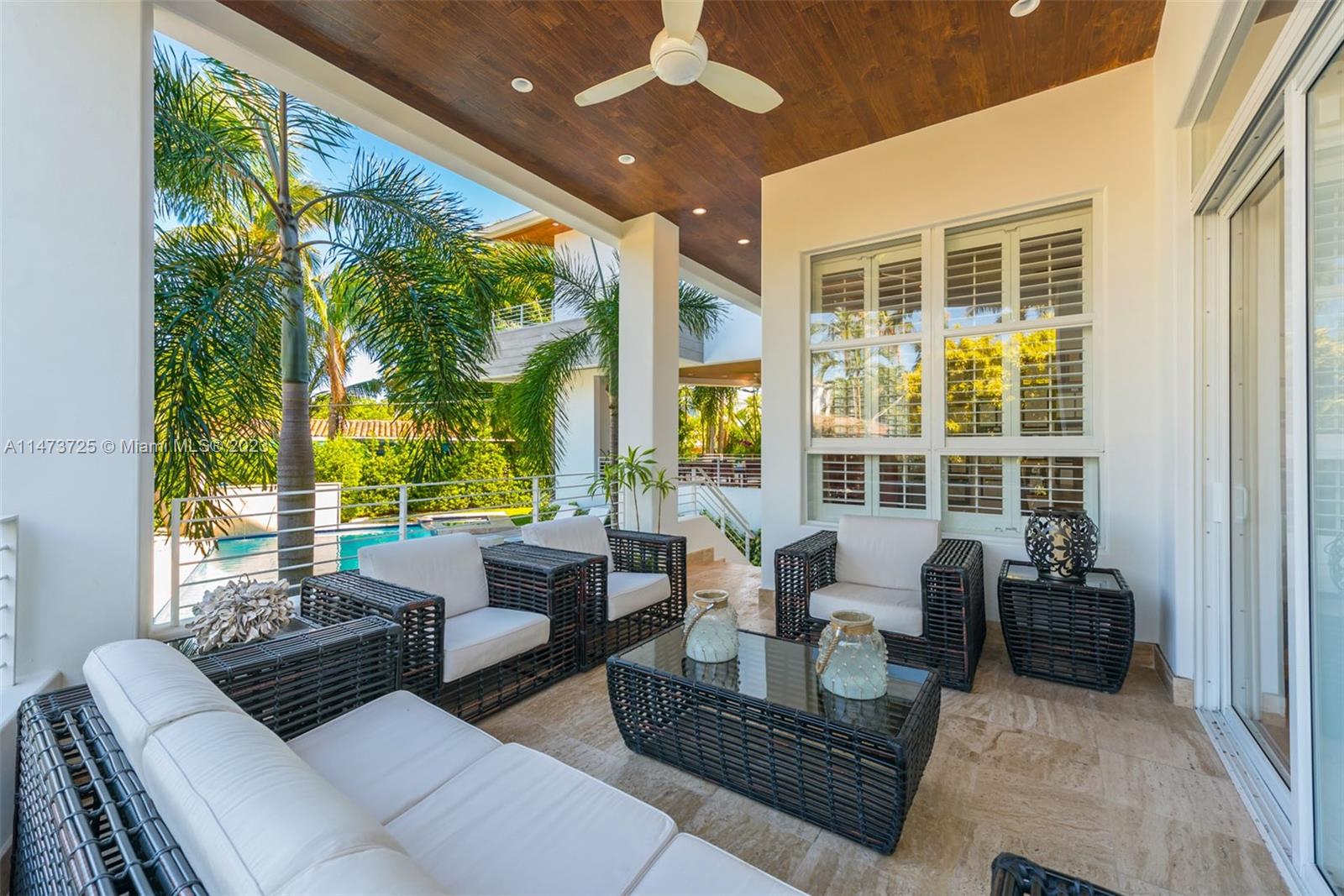 TROPICAL ISLE HOMES SUB 4 - Residential