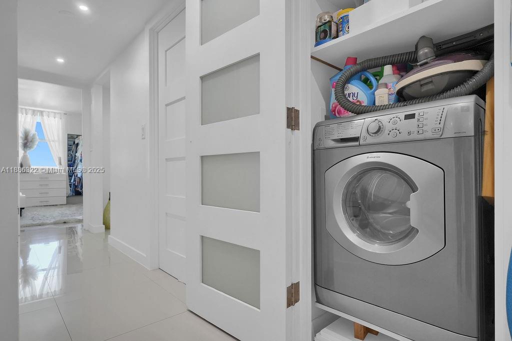 MAISON GRANDE CONDO - Residential