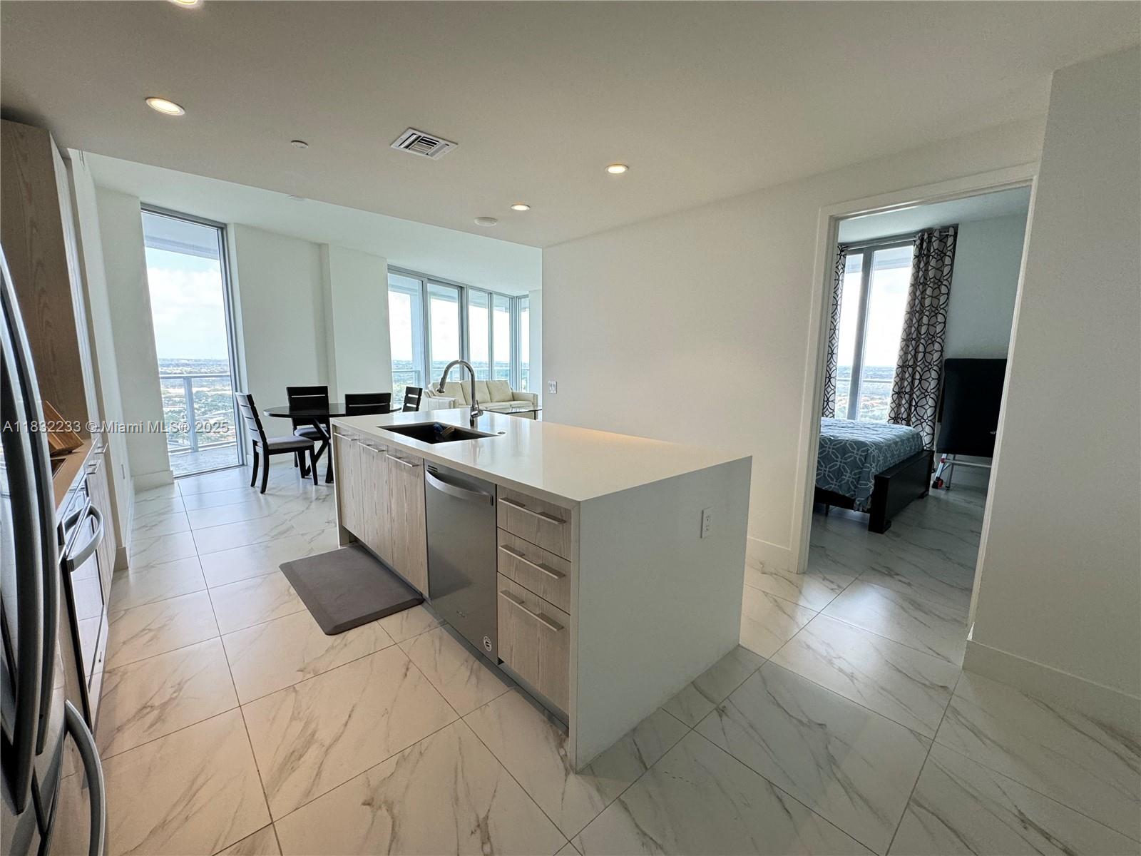 2000 Metropica Way 2409