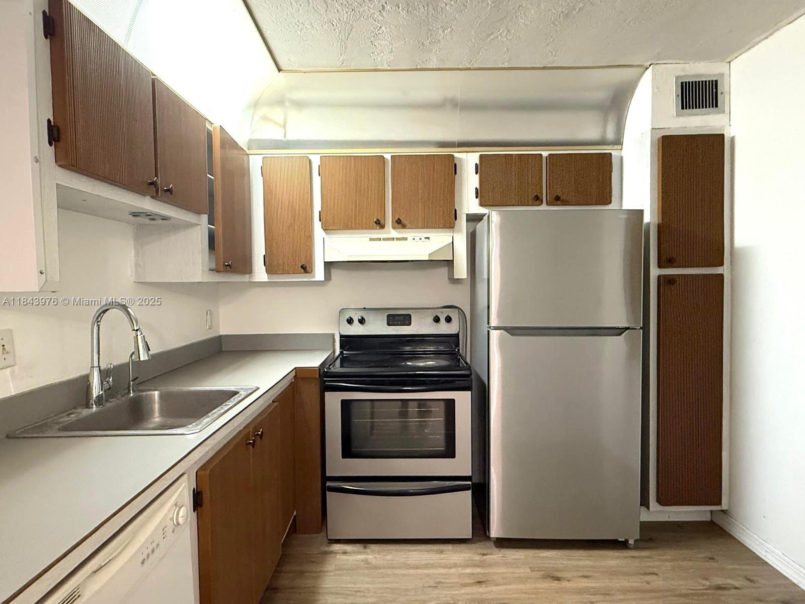 SOMERSET NO 4 CONDO - Residential Lease