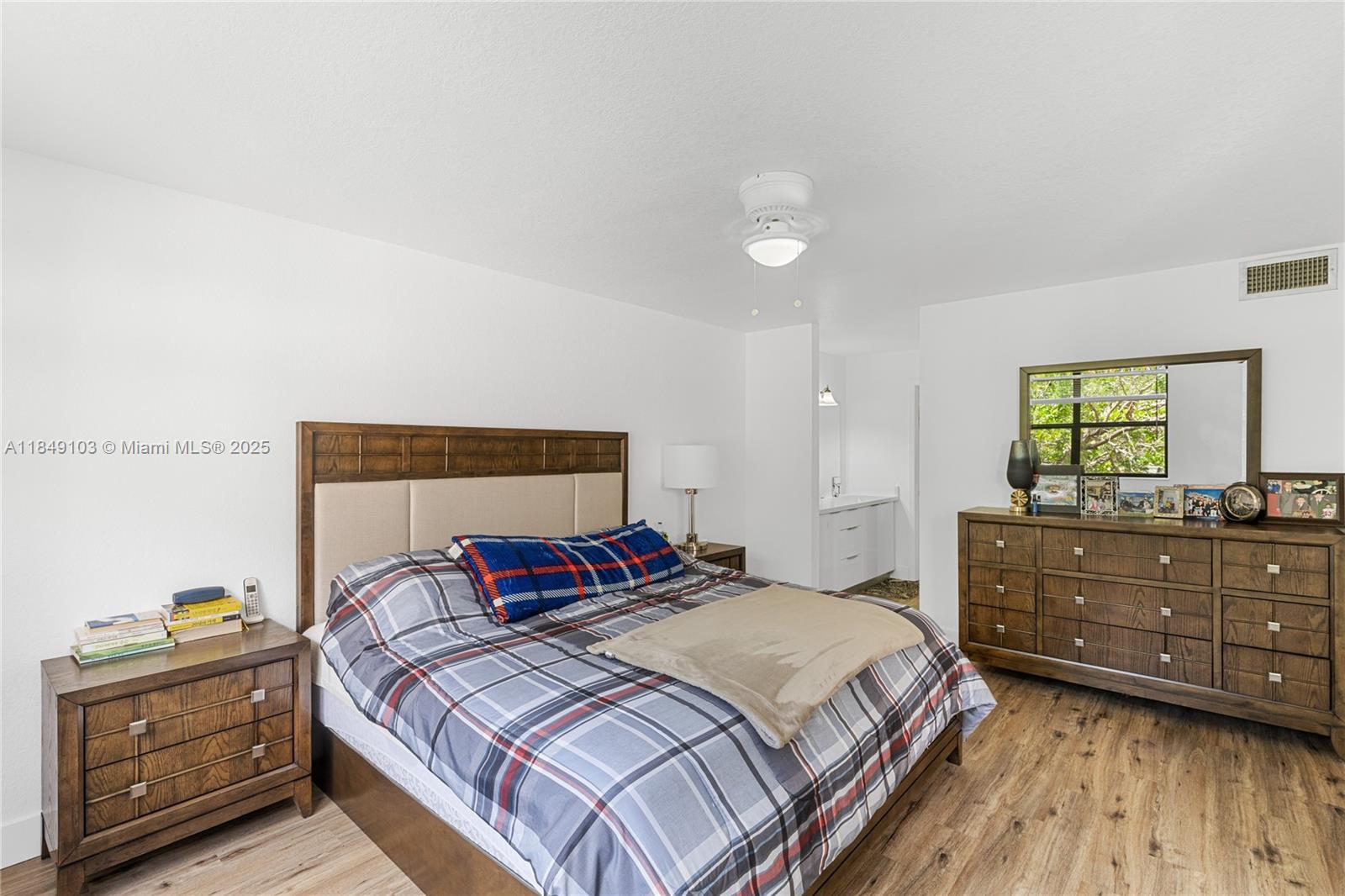 SUNRISE LAKES 183 CONDO - Residential