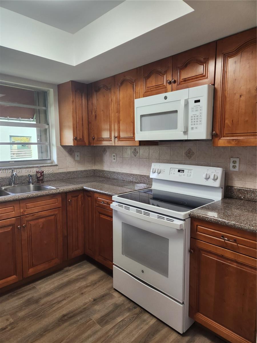 PATIO WEST ONE CONDO - Residential Lease